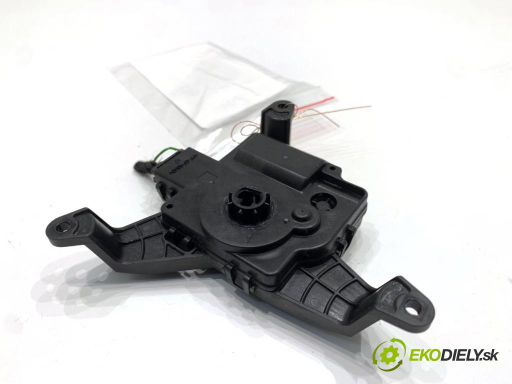 FORD FOCUS IV Kombi 2018 110 kW 2.0 EcoBlue 1995 Motor kúrenia 113800-4790