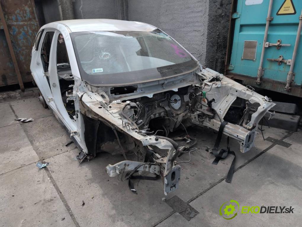 MAZDA CX-9 SUV 2016 184 kW 2.5 T AWD 2488 karoséria ČTVRŤÁK: Blatník prah strecha PODŁUŻNICA 