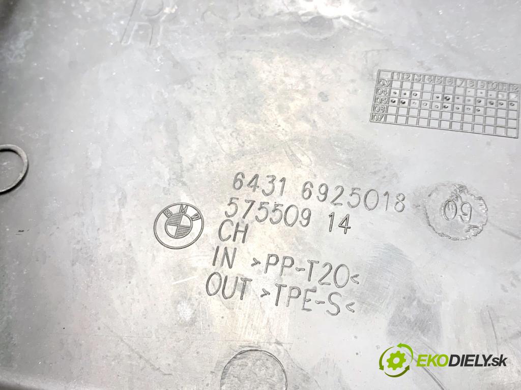 BMW E90 sedan 2005 110 kW 320 i 1995 torpédo plast pod čelní okno 6924277 (Plast pod čelním sklem)