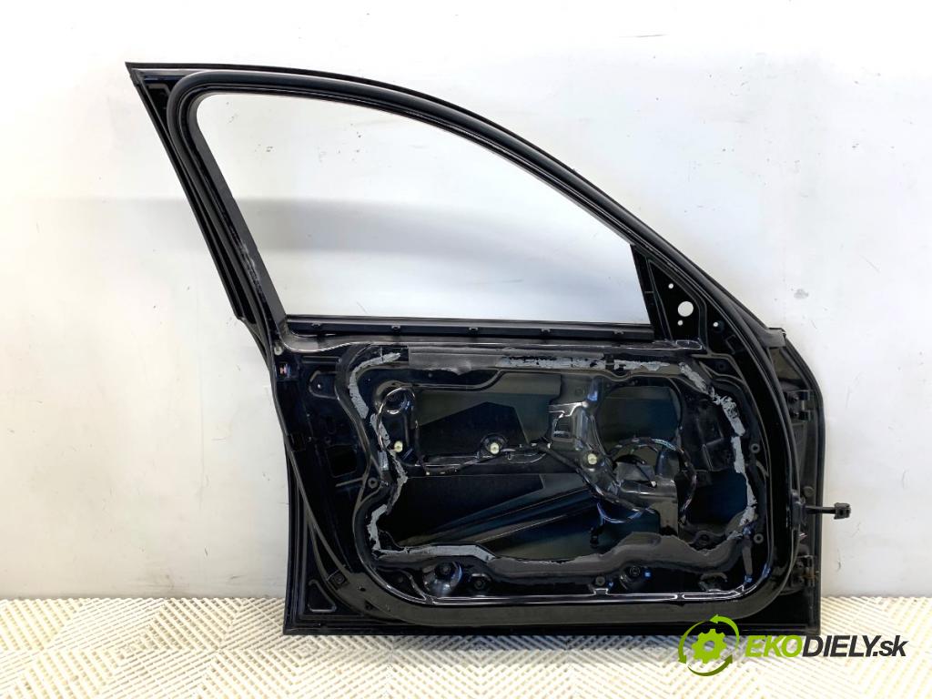 BMW E90 sedan 2005 110 kW 320 i 1995 Dvere ľavy predný 475