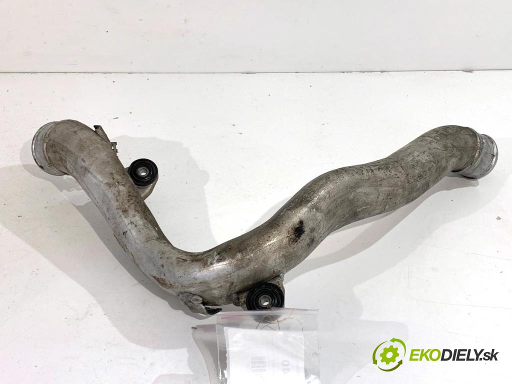 VW GOLF V liftback 2008 103 kW 1.4 TSI 1390 Rúra vzduchu intercoolera