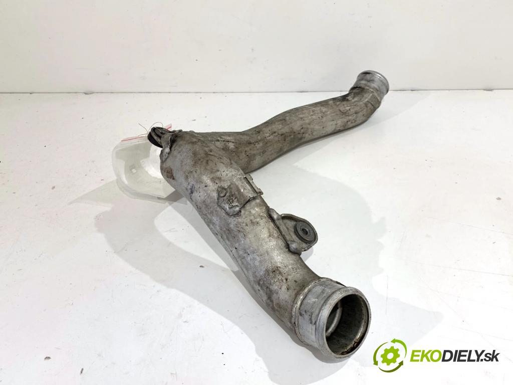 VW GOLF V liftback 2008 103 kW 1.4 TSI 1390 Rúra vzduchu intercoolera