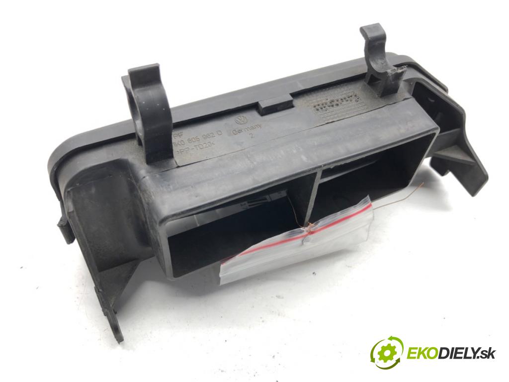 VW GOLF V liftback 2008 103 kW 1.4 TSI 1390 Volant prívod vzduchu 1K0805962D