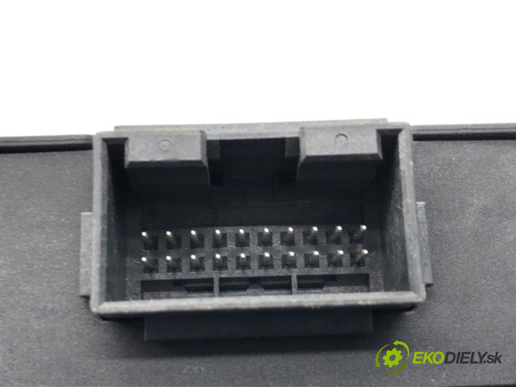 VW GOLF V liftback 2008 103 kW 1.4 TSI 1390 modul GATEWAY 1K0907530Q