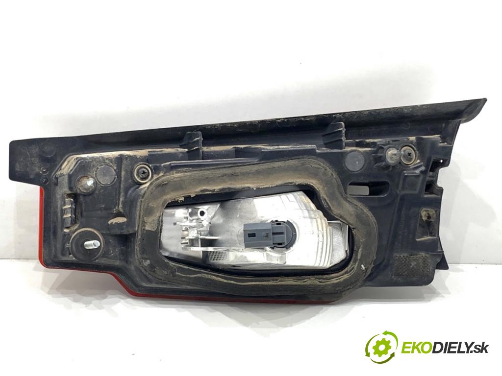 MAZDA CX-9 SUV 2016 184 kW 2.5 T AWD 2488 Svetlo zad ľavá strana vnútorná TK50-513G0 (Kľučka dverí ostatné)