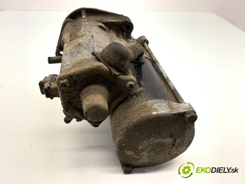 TOYOTA LAND CRUISER J12 samochód terenowy zamknięty 2006 127 kW 3.0 D-4D (KDJ120, KDJ125, KDJ121) 2982 startér 28100-30070 (Startér)