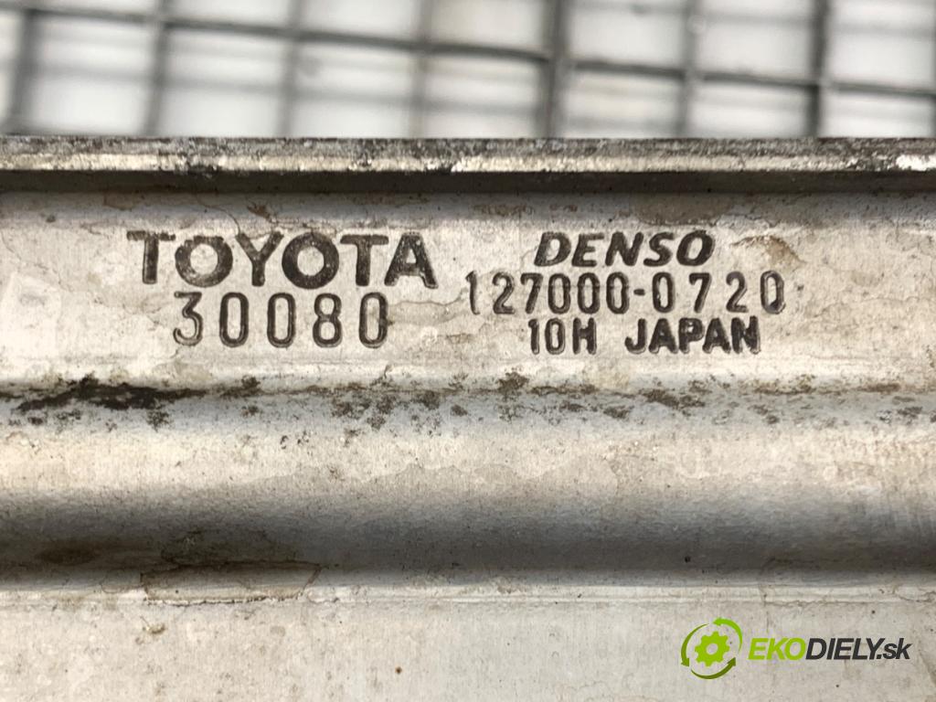 TOYOTA LAND CRUISER J12 samochód terenowy zamknięty 2006 127 kW 3.0 D-4D (KDJ120, KDJ125, KDJ121) 2982 intercooler 127000-0720 (Intercooler (chladič nasávaného vzduchu))