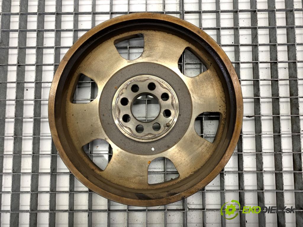 TOYOTA LAND CRUISER J12 samochód terenowy zamknięty 2006 127 kW 3.0 D-4D (KDJ120, KDJ125, KDJ121) 2982 kolo setrvačníkové  (Setrvačník )