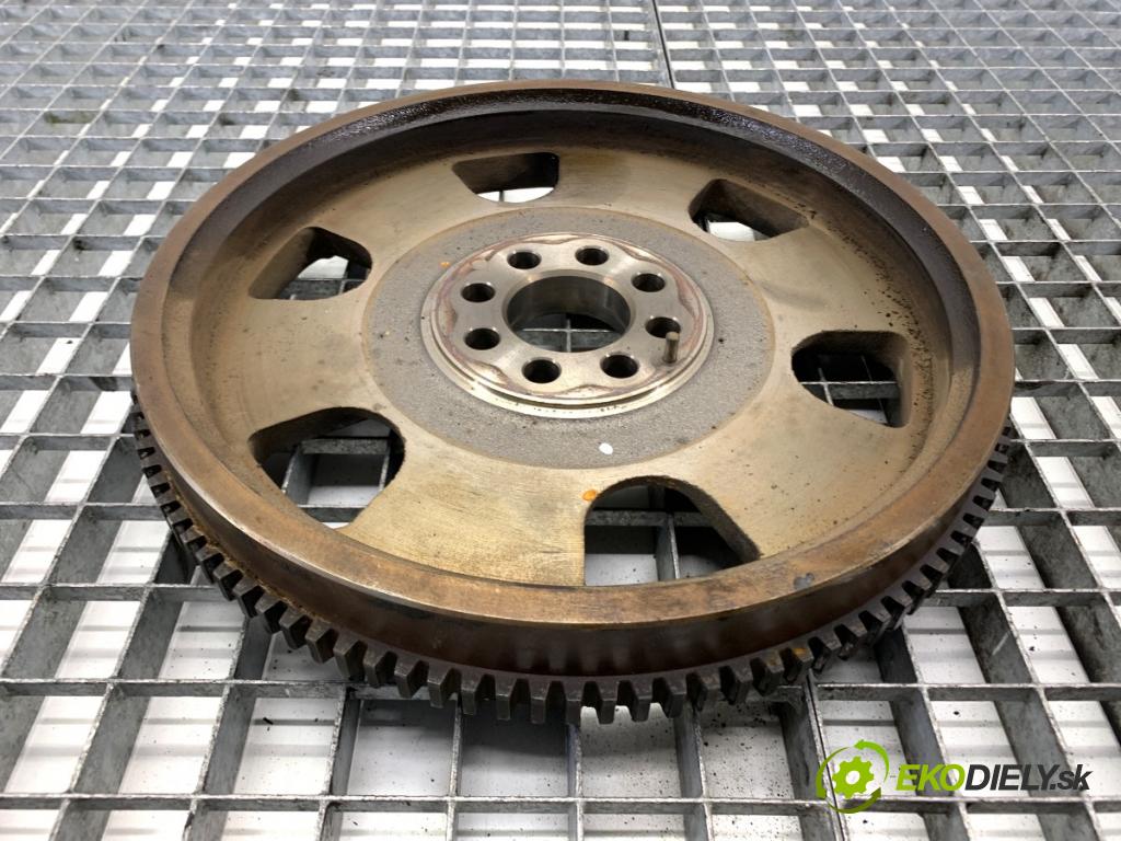 TOYOTA LAND CRUISER J12 samochód terenowy zamknięty 2006 127 kW 3.0 D-4D (KDJ120, KDJ125, KDJ121) 2982 koleso zotrvačníkové  (Zotrvačník)