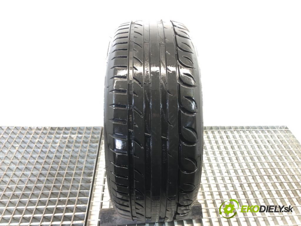 --- ---      PNEUMATIKY: 1X 225/50 17