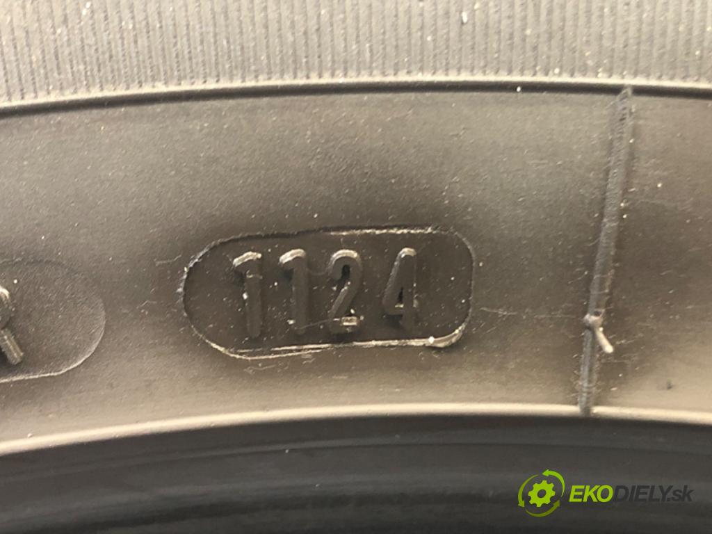 --- ---      PNEUMATIKA: 2X 235/55 17" DĘBICA