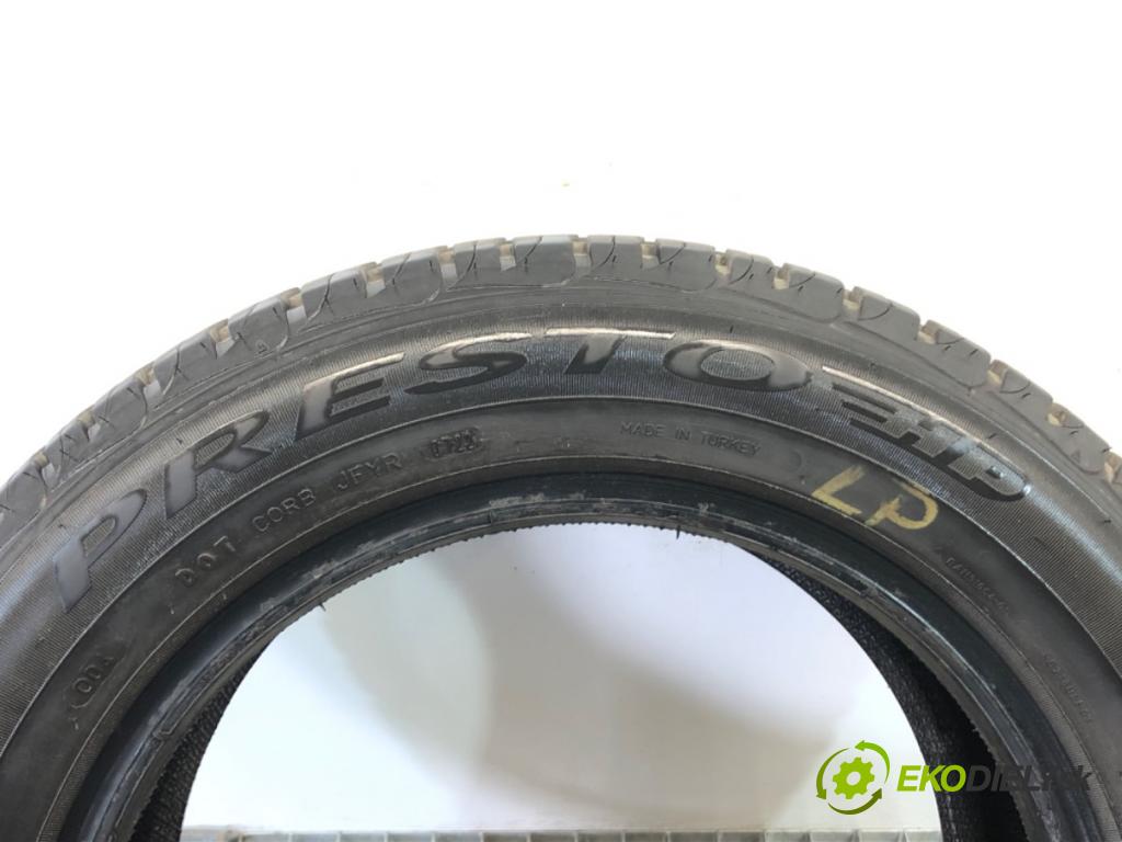 --- ---      PNEUMATIKA: 2X 195/60 15" DĘBICA