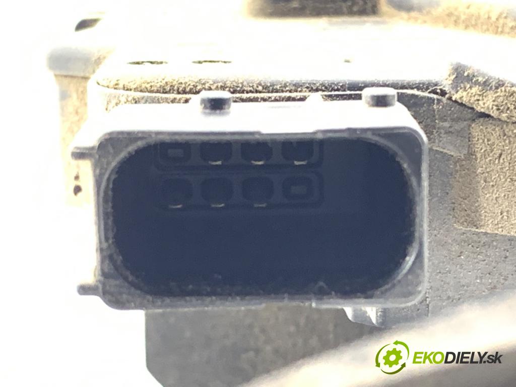 PEUGEOT BOXER I Autobus 2008 88 kW 2.2 BlueHDi 120 2179 zámok dveře pravý přední část 1350147080