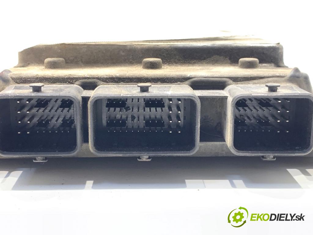 PEUGEOT BOXER I Autobus 2008 88 kW 2.2 BlueHDi 120 2179 řídící jednotka motora 9666089880 (Řídicí jednotka)