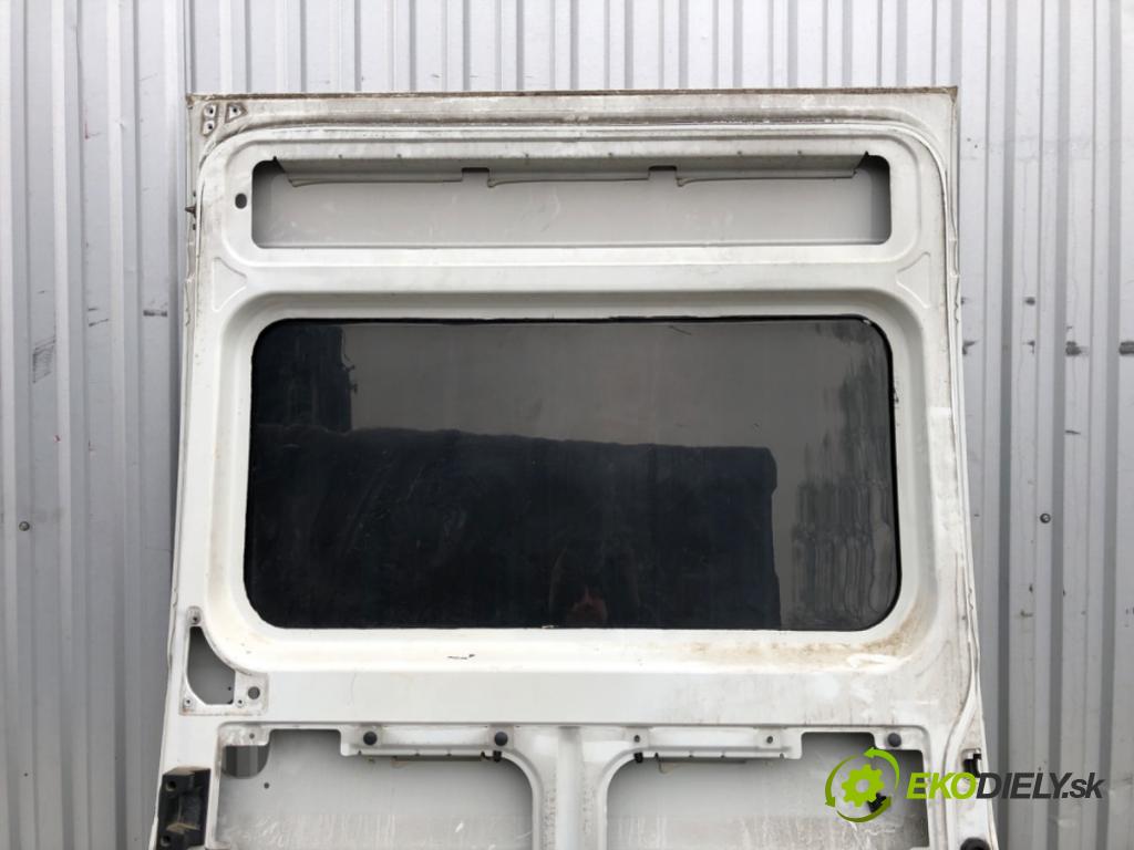 PEUGEOT BOXER I Autobus 2008 88 kW 2.2 BlueHDi 120 2179 Dvere pravy zad posuvné