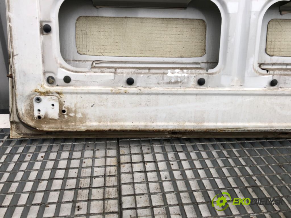 PEUGEOT BOXER I Autobus 2008 88 kW 2.2 BlueHDi 120 2179 Dvere pravy zad posuvné