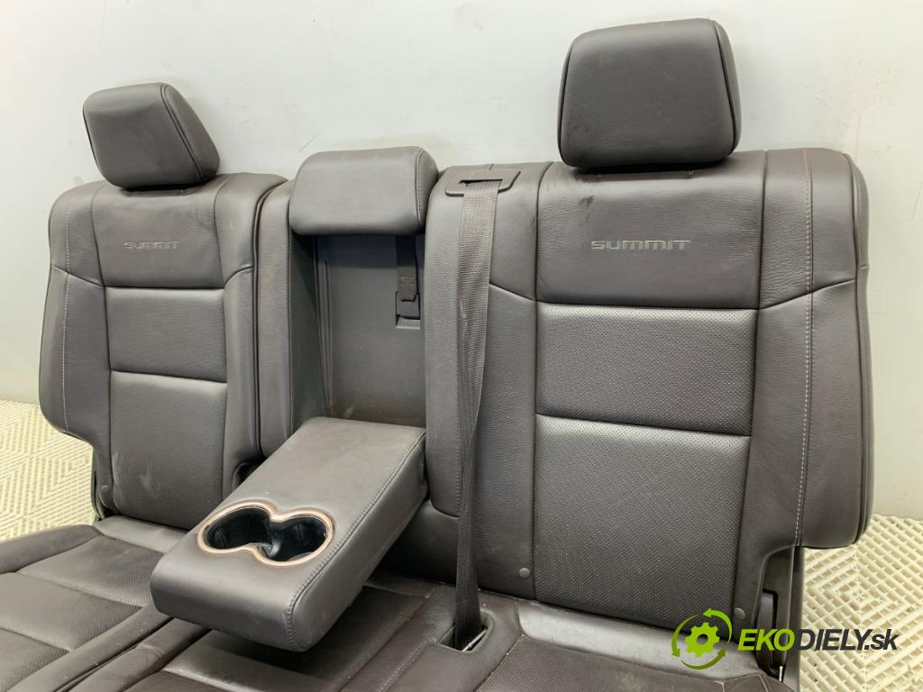 JEEP GRAND CHEROKEE WK SUV 2014 184 kW 3.0 CRD V6 4x4 2987 Sedadlo druhý rad