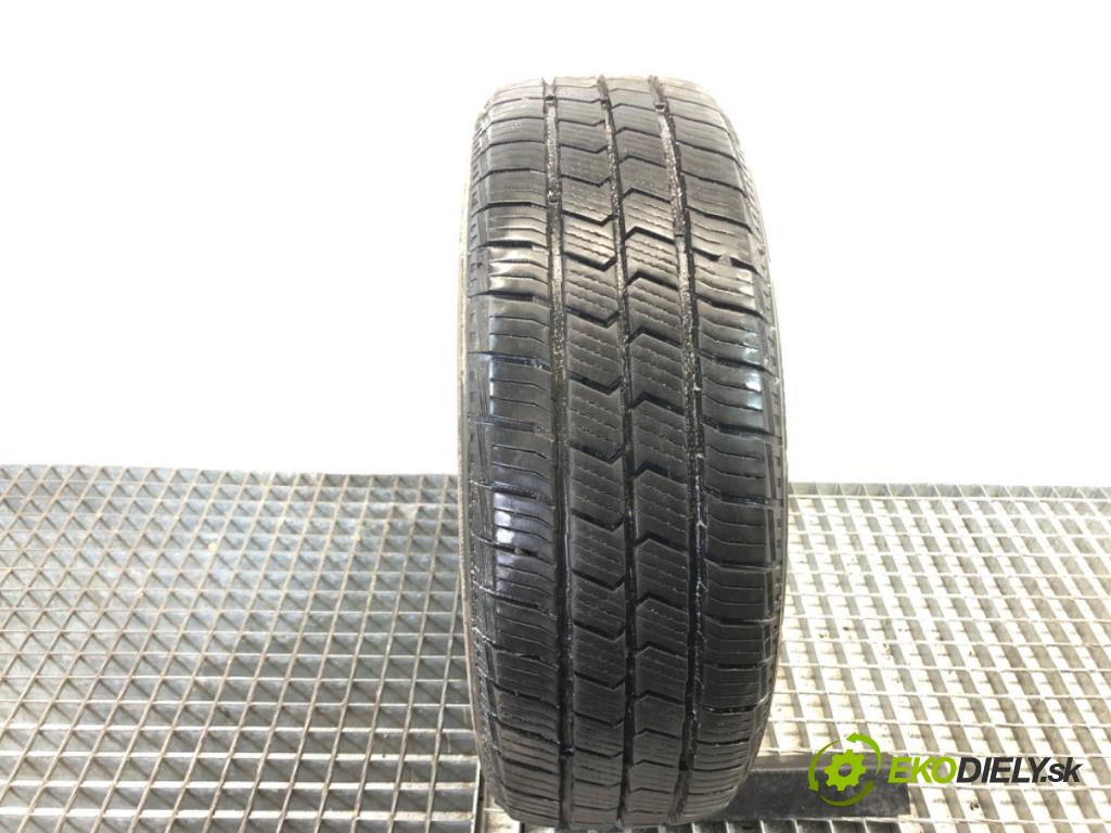 --- ---      PNEUMATIKY: VÍCENÁ SEZÓNA: 205/65 16