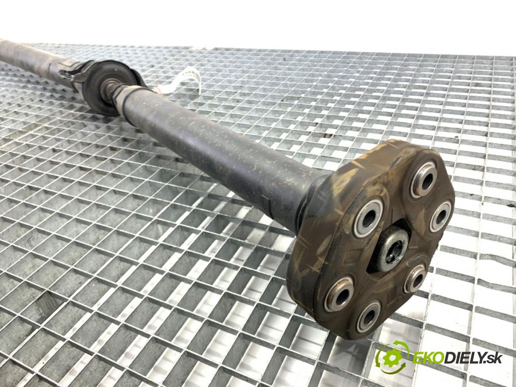 LEXUS IS sedan 2019 133 kW 300h (AVE30_) 2494 kardaň hřídel hnací přední část PE45