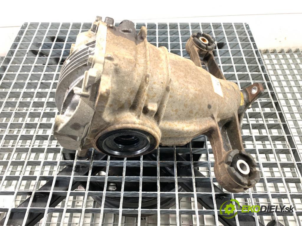 LEXUS IS sedan 2019 133 kW 300h (AVE30_) 2494 Most ,diferenciál zad 20H