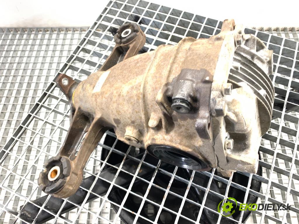 LEXUS IS sedan 2019 133 kW 300h (AVE30_) 2494 Most ,diferenciál zad 20H