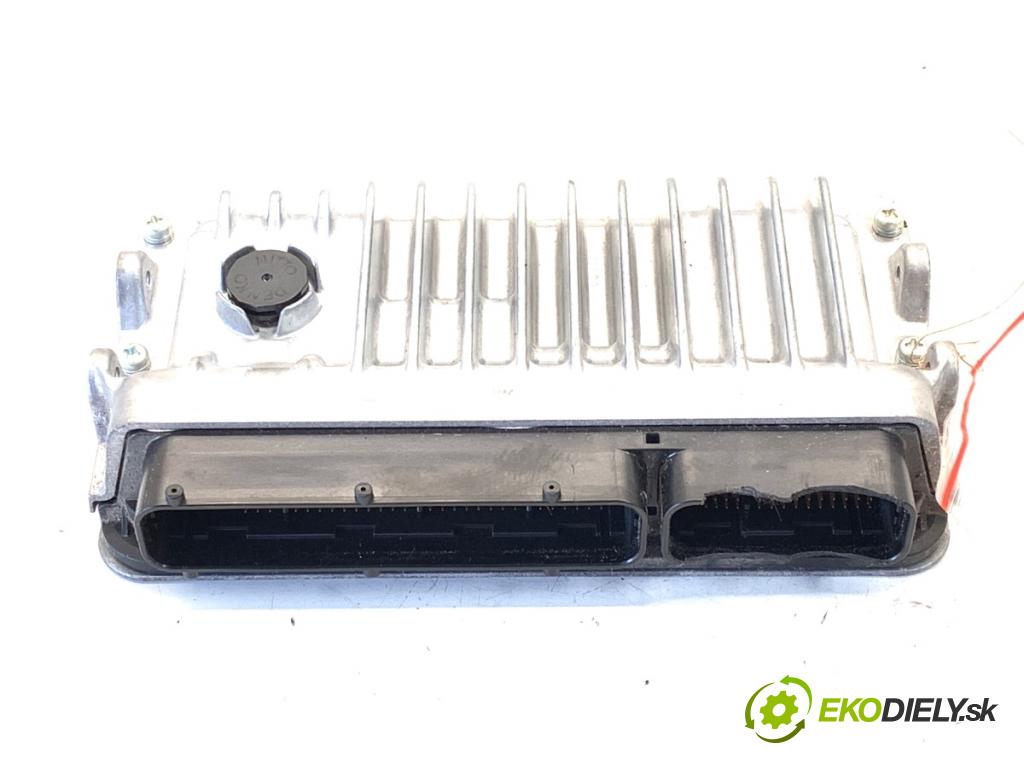 LEXUS IS sedan 2019 133 kW 300h (AVE30_) 2494 riadiaca jednotka Motor 89661-24F10 (Riadiaca jednotka)