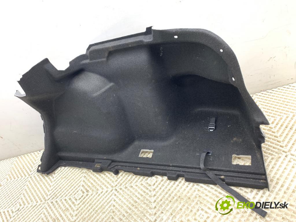 LEXUS IS sedan 2019 133 kW 300h (AVE30_) 2494 čalúnenie kufra pravy 64714-53101