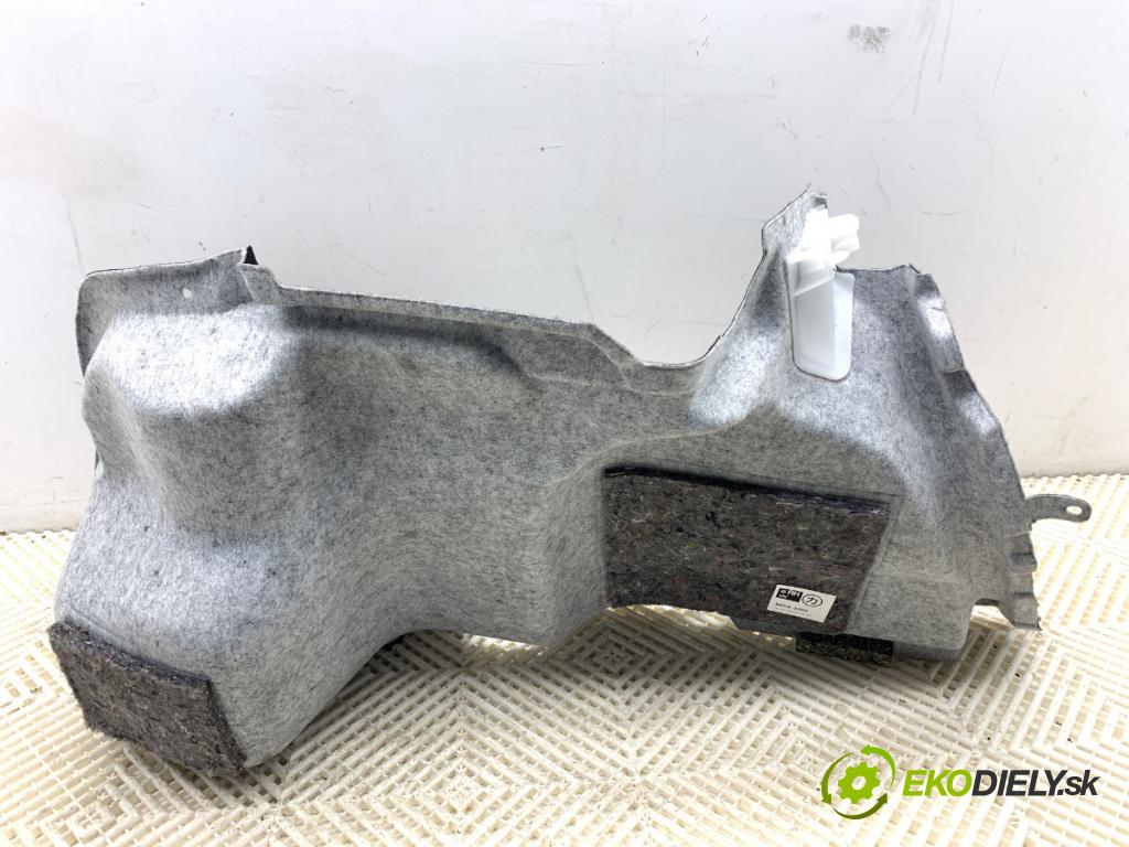 LEXUS IS sedan 2019 133 kW 300h (AVE30_) 2494 čalúnenie kufra pravy 64714-53101