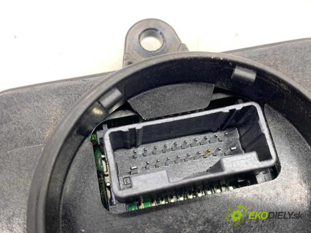 LEXUS IS sedan 2019 133 kW 300h (AVE30_) 2494 Menič XENON 89908-53020 (Riadiaca jednotka xenónu)