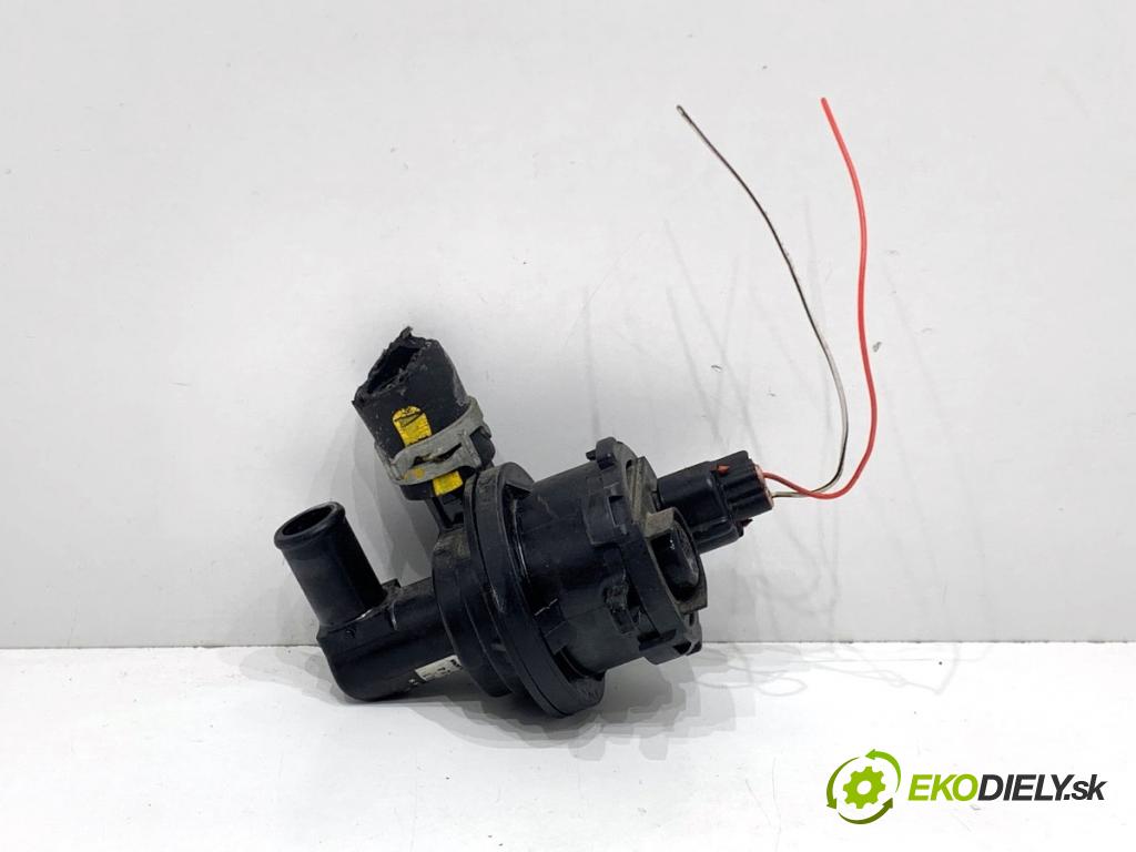 LEXUS IS sedan 2019 133 kW 300h (AVE30_) 2494 DALŠÍ: Pumpa vody 064100-1301 (Vodná pumpa)