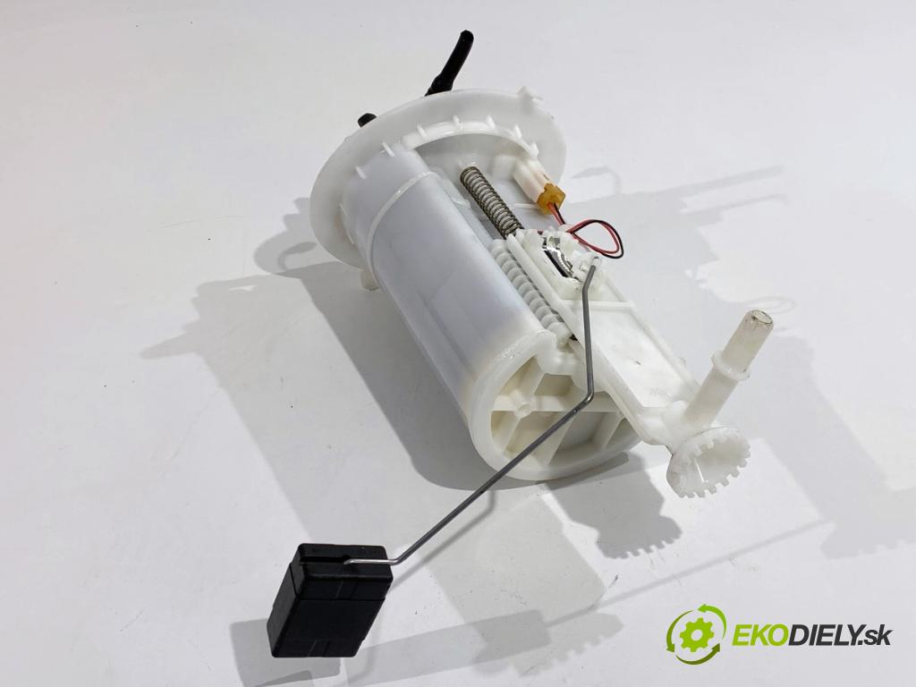 LEXUS IS sedan 2019 133 kW 300h (AVE30_) 2494 Pumpa paliva 77704-30210