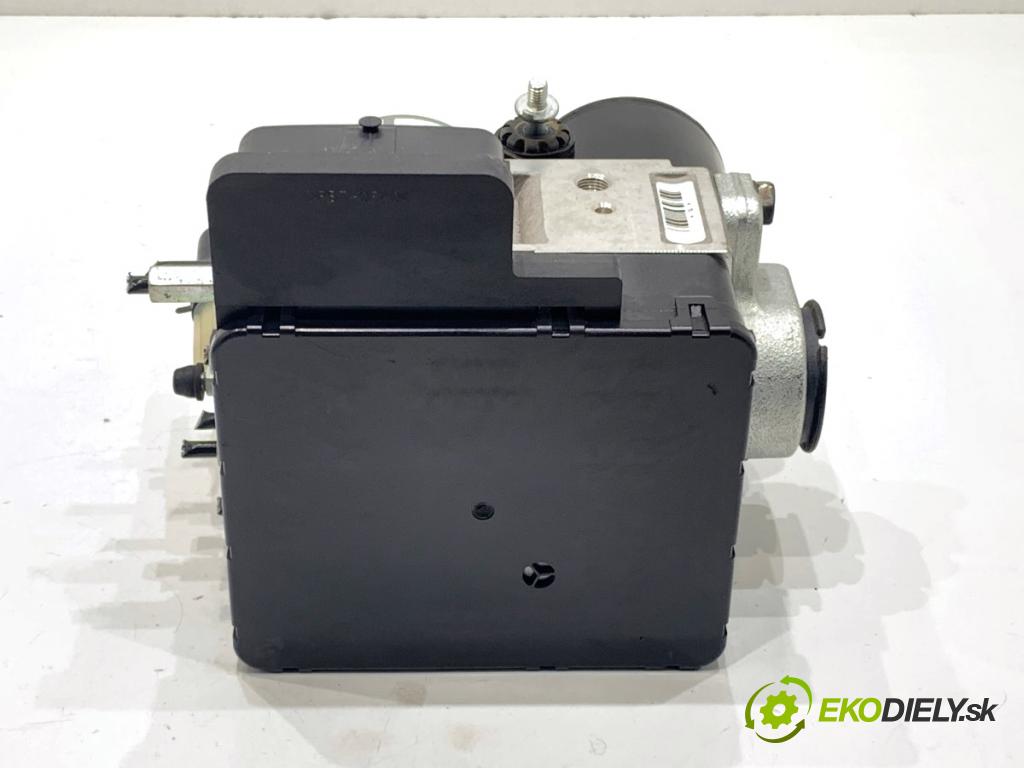 LEXUS IS sedan 2019 133 kW 300h (AVE30_) 2494 pumpa ABS 44510-30300 (Pumpa ABS)