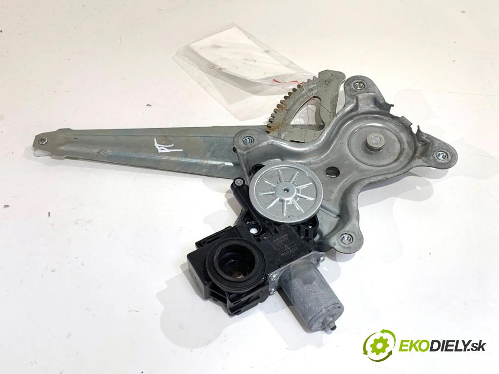 LEXUS IS sedan 2019 133 kW 300h (AVE30_) 2494 mechanismus okna pravý zadní část 85720-53121