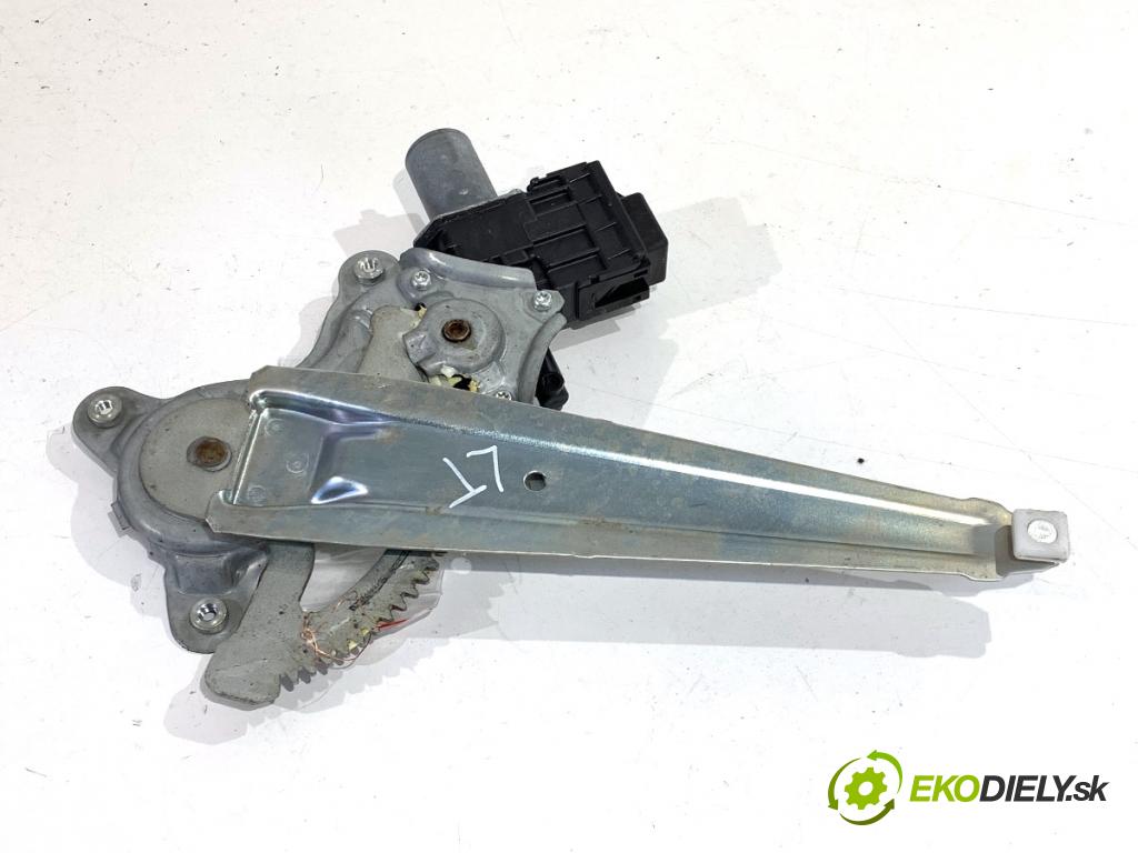 LEXUS IS sedan 2019 133 kW 300h (AVE30_) 2494 mechanismus okna levý zadní část 85710-53121