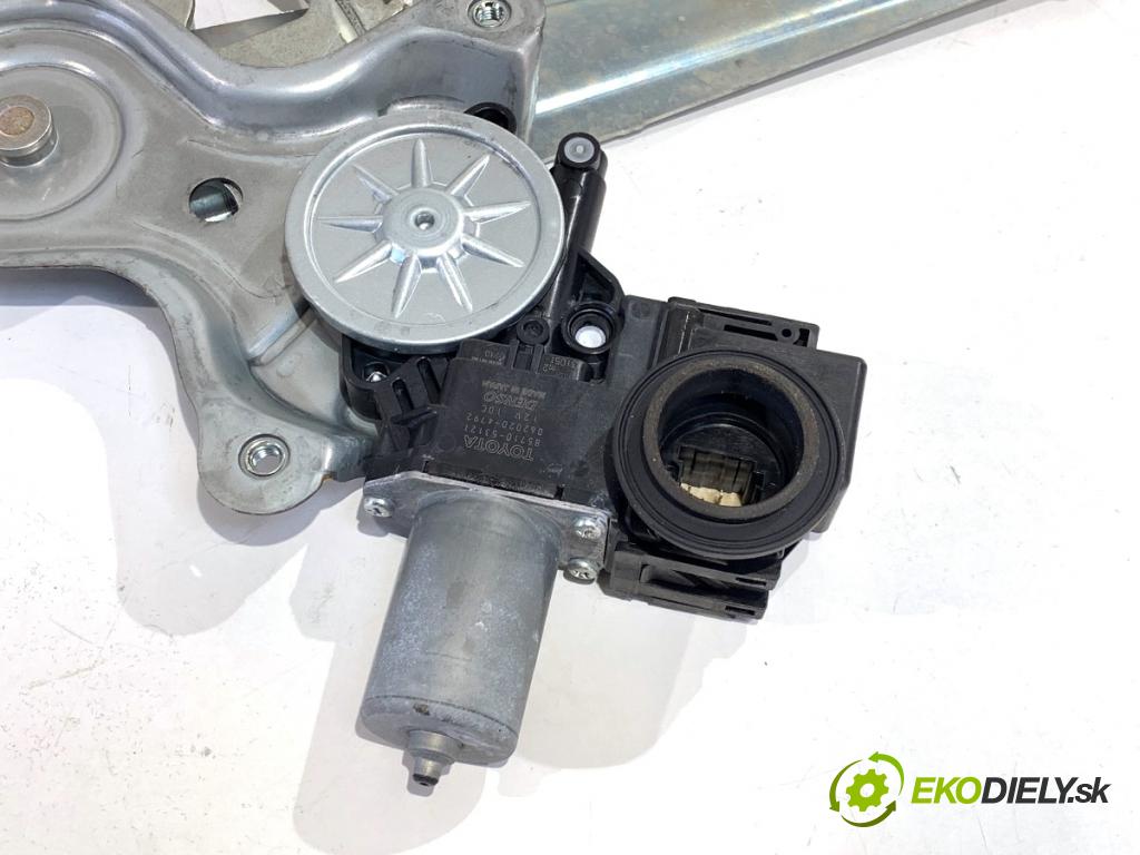 LEXUS IS sedan 2019 133 kW 300h (AVE30_) 2494 mechanismus okna levý zadní část 85710-53121