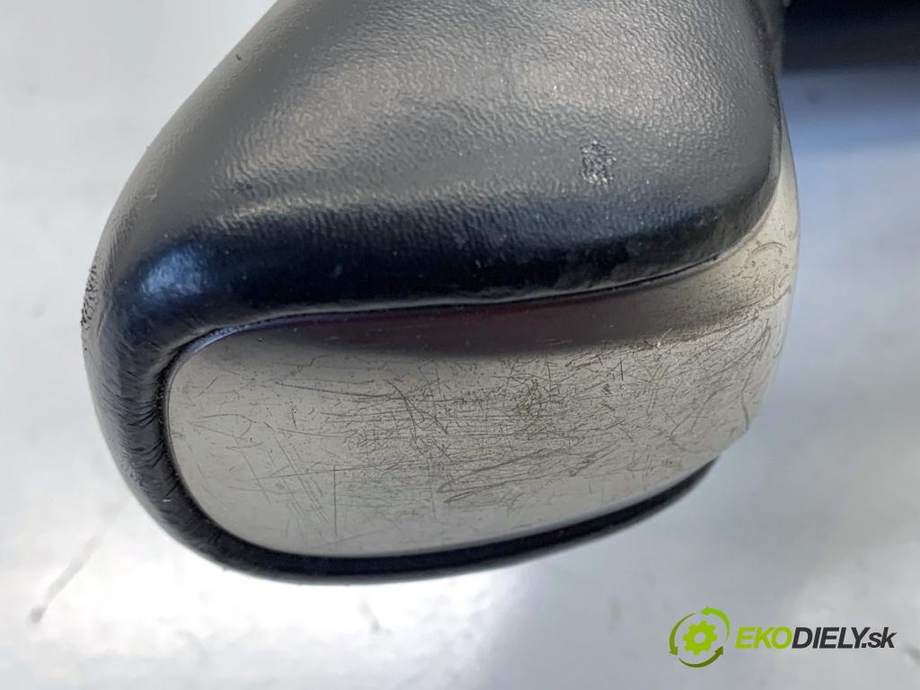 LEXUS IS sedan 2019 133 kW 300h (AVE30_) 2494 Kulisa  (Rýchlostná páka (kulisa))