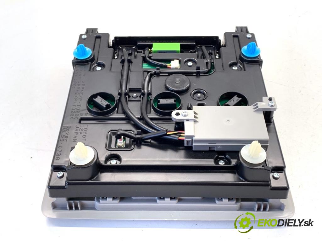 LEXUS IS sedan 2019 133 kW 300h (AVE30_) 2494 světlo stropní