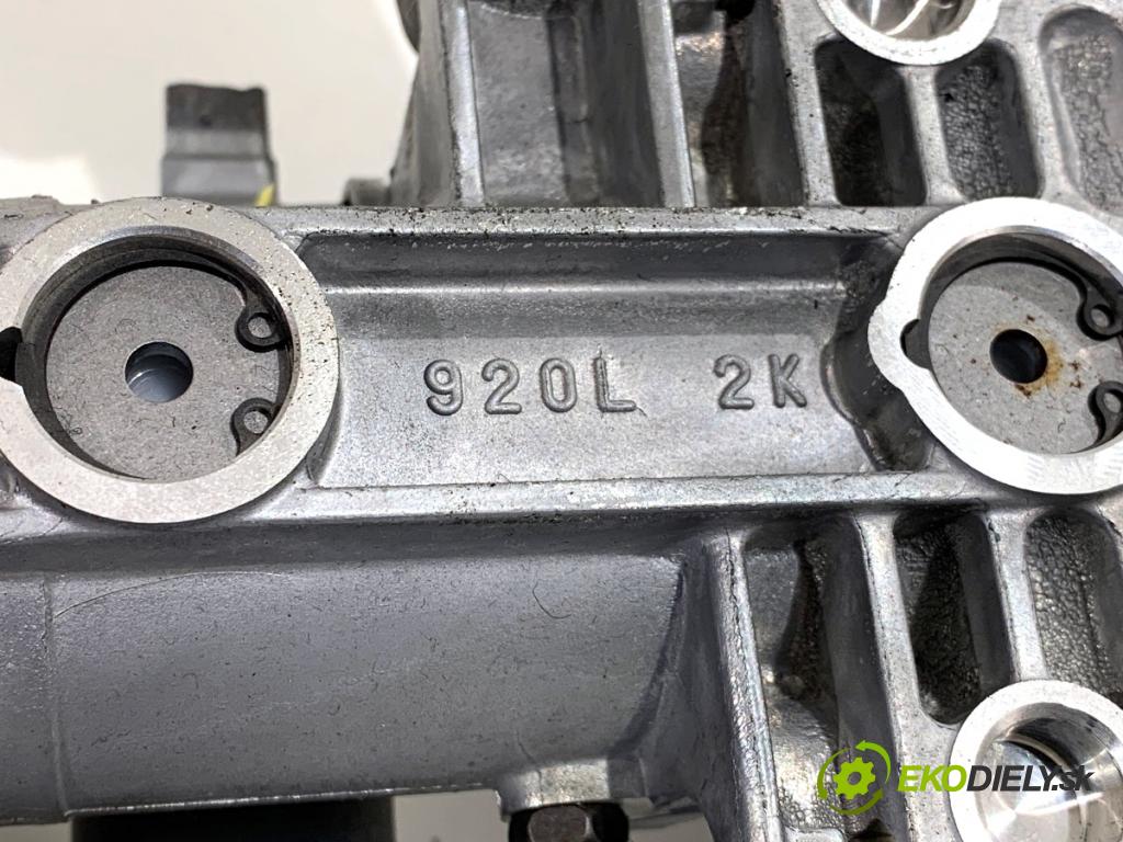 LEXUS IS sedan 2019 133 kW 300h (AVE30_) 2494 hřídel tyč volantu  (Tyč řízení (volantu))