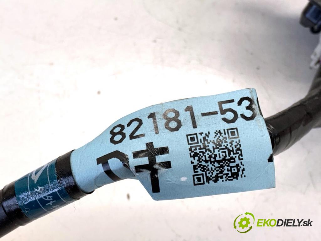 LEXUS IS sedan 2019 133 kW 300h (AVE30_) 2494 KAMERA ZPĚT: