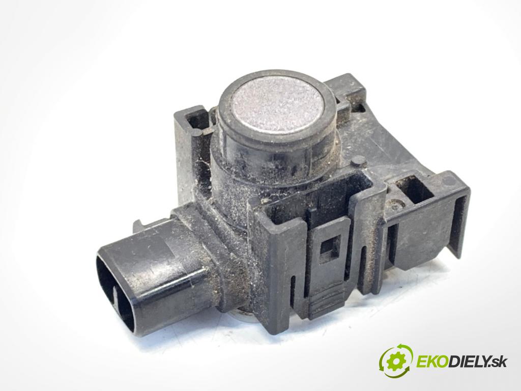 LEXUS IS sedan 2019 133 kW 300h (AVE30_) 2494 snímač PDC 89341-78010-B0