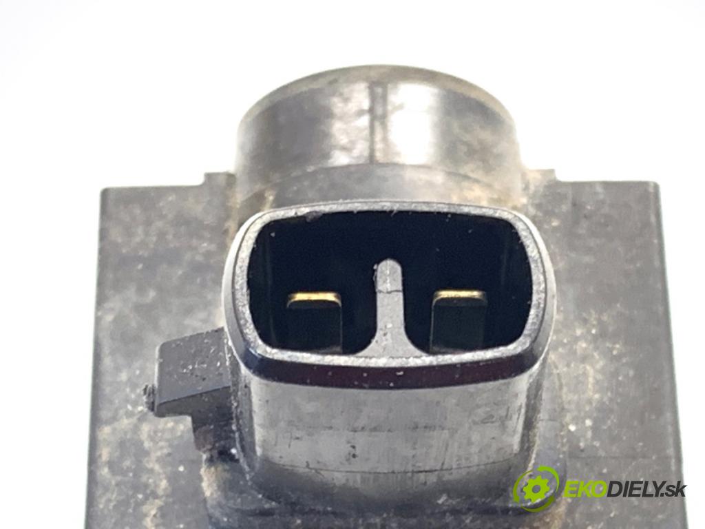 LEXUS IS sedan 2019 133 kW 300h (AVE30_) 2494 snímač PDC 89341-78010-B0