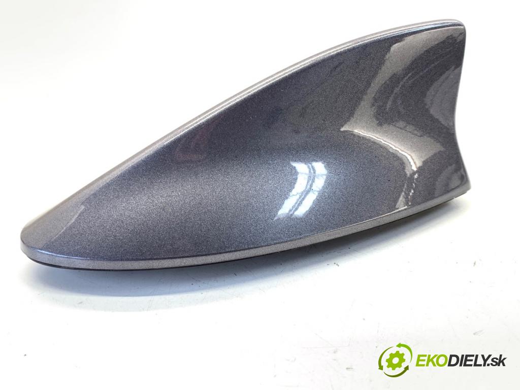 LEXUS IS sedan 2019 133 kW 300h (AVE30_) 2494 ANTENA 