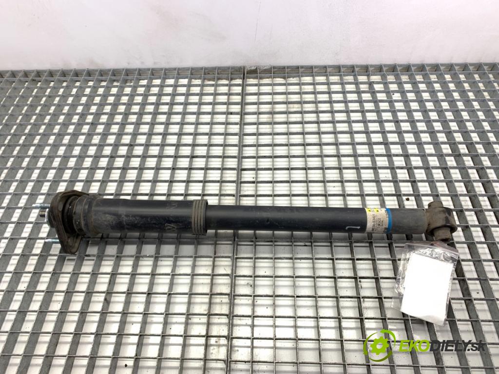 LEXUS IS sedan 2019 133 kW 300h (AVE30_) 2494 tlumič levý zadní část 48530-53421