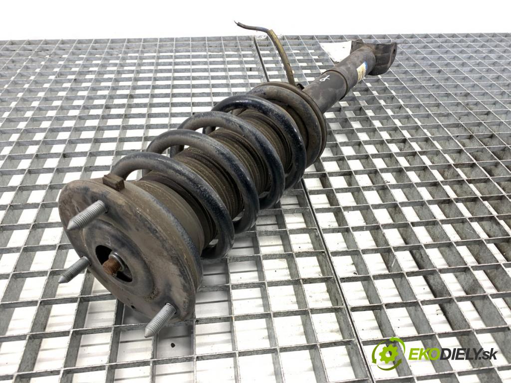 LEXUS IS sedan 2019 133 kW 300h (AVE30_) 2494 tlumič pravý přední část ZE 48510-53391