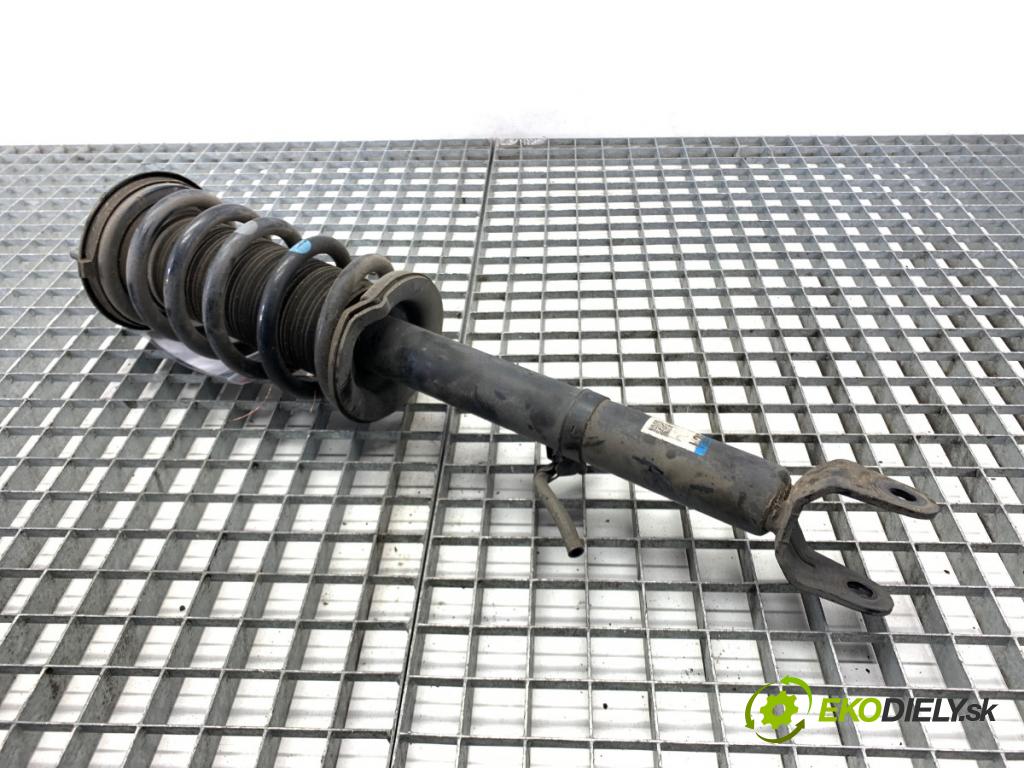 LEXUS IS sedan 2019 133 kW 300h (AVE30_) 2494 Tlmič ľavy predný ZE