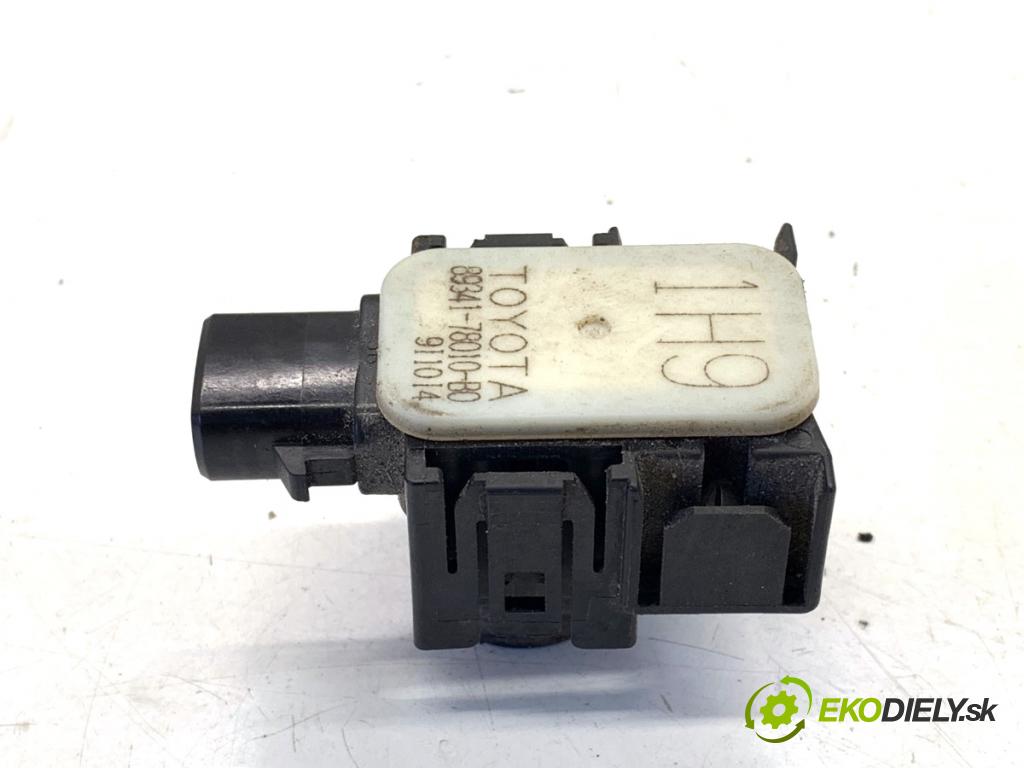 LEXUS IS sedan 2019 133 kW 300h (AVE30_) 2494 Snímač PDC 89341-78010-B0