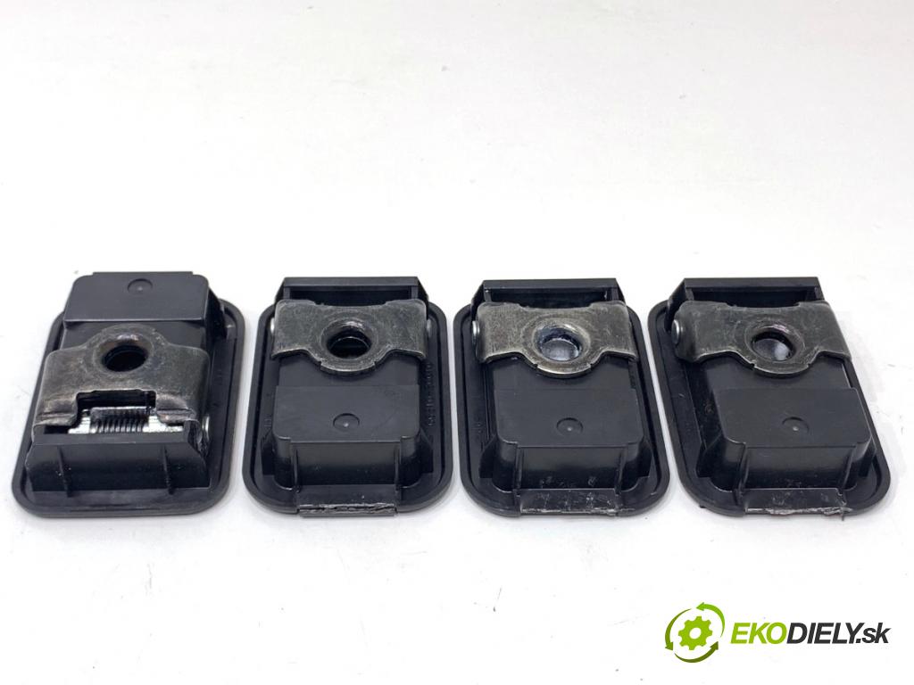 LEXUS IS sedan 2019 133 kW 300h (AVE30_) 2494 úchyty uchycení kufra 66310-30010