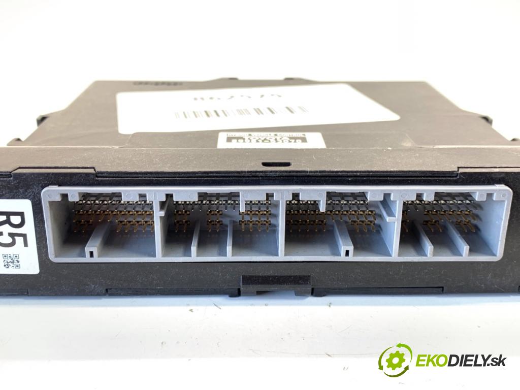 LEXUS IS sedan 2019 133 kW 300h (AVE30_) 2494 modul ECU 89981-53070