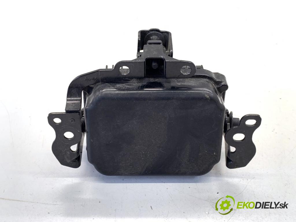 LEXUS IS sedan 2019 133 kW 300h (AVE30_) 2494 RADAR: DISTRONIC 88210-48071