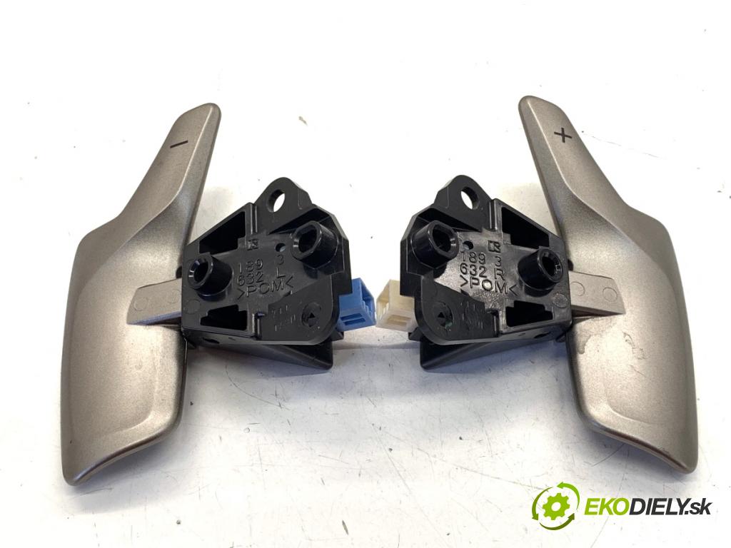 LEXUS IS sedan 2019 133 kW 300h (AVE30_) 2494 OBUV: 